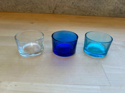 Paquete de 3 candelabros Tealight - Tonos de azul - 2" x 1" Foto 1 de 4