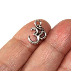 Om Mantra Yoga Symbol Charms Antique Silver Tone (15 charms in one lot) CH103 - Picture 1 of 1