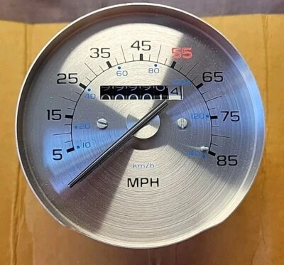 F4• 复古交流速度计里程表 Headunit '80 别克 Skylark #25022772 NOS — 第 1/4 张图片