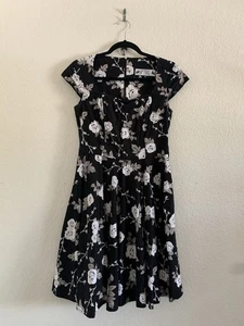 Hell Bunny Dress Womens MD Black White Vixen Rose Sweetheart Neck Short Sleeve - Picture 1 of 11