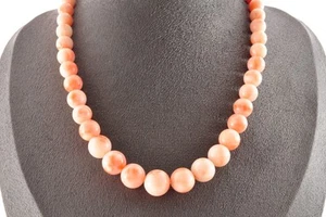 Colgante de coral rosa salmón (17,3 pulgadas 246 quilates) broche tono plata ... - Imagen 1 de 23