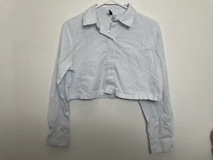 Camisa recortada con botones Divided By H&M para mujer XS azul blanco a rayas manga larga - Imagen 1 de 5