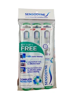 Toothbrush Sensodyne Medium Complete Protection 2 get 1 free - Picture 1 of 1