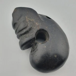 Stunning Antique Stone jade Black Magnetic carving stone Amulet Bead - Picture 1 of 18