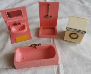 Puppenstuben Möbel Puppenhaus W.Germany Badezimmer Wanne Waschmaschine Dusche - Bild 1 von 6