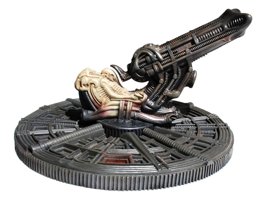 GIGER ALIEN SPACE JOCKEY BY HCG - MEGA LOW  EDITION # 1!  PROMETHEUS BRAND NEW! - Image 1 of 1