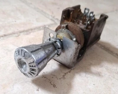 1962 63 64 Dodge Dart Plymouth Valiant painel cúpula interruptor de farol fabricante de equipamento original - Imagem 1 de 2