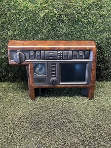 RANGE ROVER P38 GENUINE WALNUT SWITCH SURROUND SATNAV SCREEN SWITCHES LHD 94-02 - Picture 1 of 9
