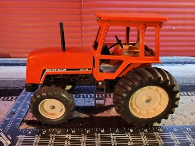 Ertl Deutz Allis 8010 w/FWA 1/16 Diecast Farm Tractor Replica Collectible - Image 1 of 4