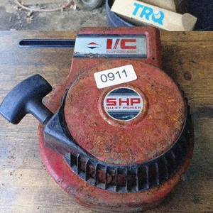Recoil & Shroud: Briggs & Stratton 5 HP - Picture 1 of 4