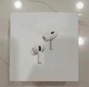 AirPods Pro 2ème génération (USB-C) - Photo 1 sur 2