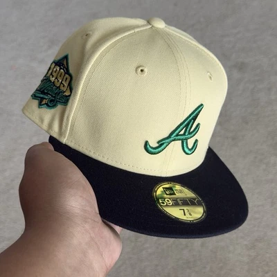 Lids Atlanta Braves 1999 WS 7 3/8 - Image 1 of 4