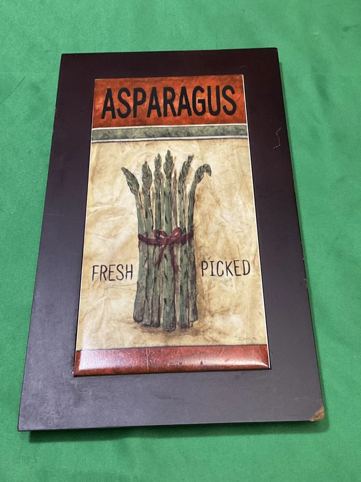 Wall Art / Vegetable- Asparagus Kitchen Decor 6” X 10“ Plaque- Multicolored - Image 1 of 4
