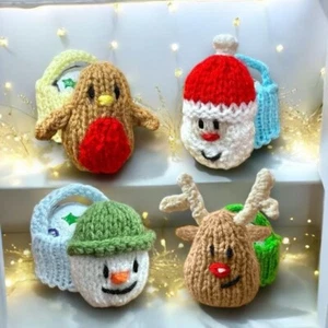 KNITTING PATTERN - Christmas Basket fits Ferrero Santa, Snowman, Robin, Reindeer - Picture 1 of 1