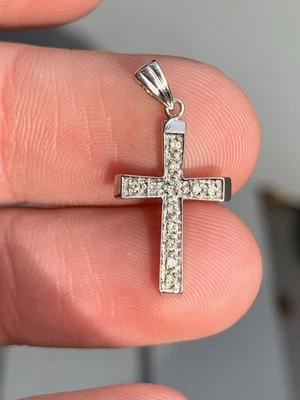 Colgante Cruz Diamante Oro 9ct, 9k 375 Foto 1 de 4