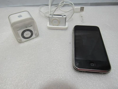 3 Apple iPod - Shuffle 2GB 4th Gen Silver A1373 A1204 and IPod A1303  (T13K) - Изображение 1 из 4