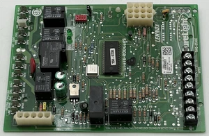 LENNOX SURELIGHT 46M61-120-03, 150-0738 FURNACE CIRCUIT CONTROL BOARD - Picture 1 of 6