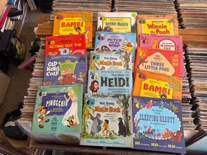 1960s Disneyland 7’ Vinyl Lot 14 Winne & Tigger Dornröschen 3 Pigs Heidi - Bild 1 von 2