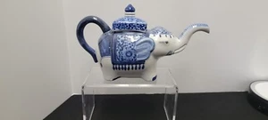 Vintage Signed Blue/White Elephant Teapot Made in Thailand Original and Rare-EUC - Picture 1 of 8