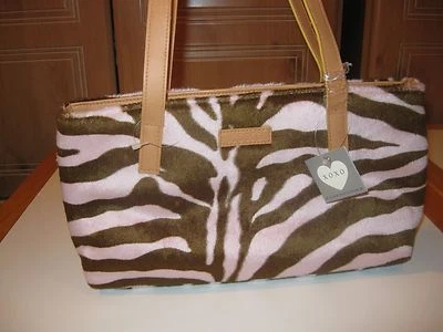 XOXO ACCESSORIES PINK & TAN ANIMAL PRINT FAUX FUR SHOULDERBAG RETAILS $42 NWT! - Image 1 of 4