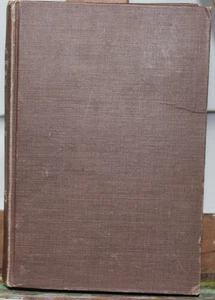 Vintage THE FASCINATING ANIMAL WORLD Alan Devoe HARDCOVER BOOK ©1951 McGraw Hill - Picture 1 of 4