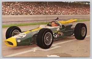 Postal Jim Clark 500 millas ganador de la carrera 1965 - Imagen 1 de 2