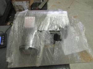 NUOVO MOTORE BALDOR RELIANCE HP.5.33 V 230/460 190/380 A 1.6/.8 CM7006-1 - Foto 1 di 8