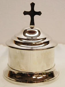 SILVER PLATED HOST BOX / PYX - 222 - (CHURCH, MONSTRANCE) - Picture 1 of 3
