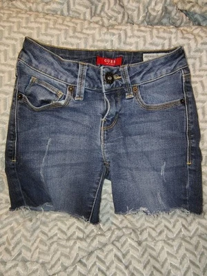 Pantalones Cortos Guess Niña Talla M Denim Envejecido Calce Curvilíneo Foto 1 de 4