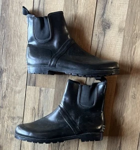 Cole Haan Women's Short Slip On Rain Boots Puddle Cordovan Size 10 Black - Picture 1 of 6