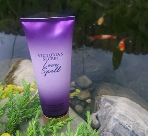 VICTORIA’S SECRET LOVE SPELL FRAGRANCE BODY LOTION CREAM 8 oz New - Picture 1 of 3