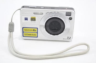 Sony Cybershot DSC-W110 Digital Compact Camera Working w/ Carl Zeiss 3x Lens - Image 1 of 4