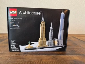 LEGO ARCHITECTURE: New York City (21028) - Picture 1 of 6