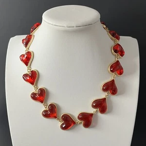 Rotes Gripoix Herz Halsband Halskette matt goldfarben Harz Statement Y2K Stil 16 Zoll - Bild 1 von 9
