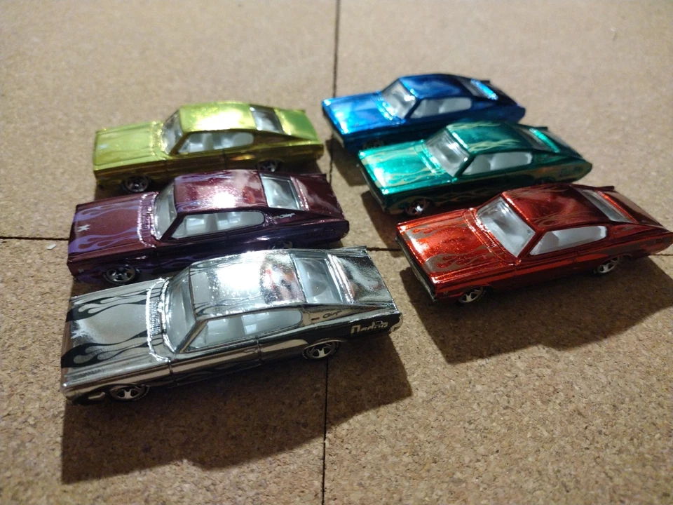Lote de 5 Dodge Charger 1967 Hot Wheels Classics Series Foto 1 de 1