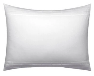 $150 Vera Wang Linear Tucks Standard Sham White - Изображение 1 из 4