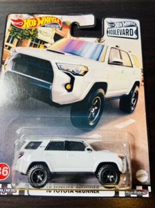 Hot Wheels 36 BOULEVARD '18 TOYOTA 4RUNNER Blanco 1/64 - Imagen 1 de 5