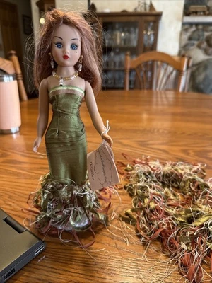 Madame Alexander Coquette Cissy 10” Dress To Thrill Limited 2005 Rare tags joint - Image 1 of 4