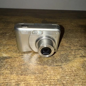 HP Photosmart M627 Digital Camera 7.0MP card not included, tested & works - Picture 1 of 4