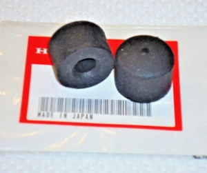 GENUINE HONDA ATC90 ATC110 ATC125 M GAS FUEL TANK FRONT RUBBERS OEM NEW - Bild 1 von 2