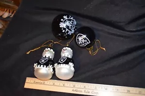 Lot of 4 Glass Ornaments Oakland Las Vegas Raiders NFL Round & Snowmen - Picture 1 of 5
