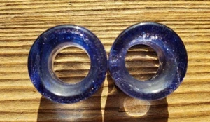 PAIR OF BLUE SAND GLASS TUNNEL PLUGS GAUGES BODY JEWELRY DOUBLE FLARED - Picture 1 of 7