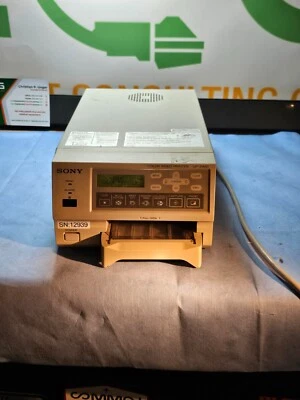 Sony UP-21MD color video printer - image 1 of 4