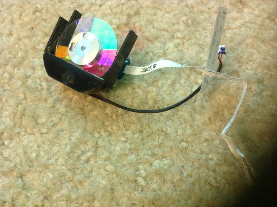 Mitsubishi EX200u color wheel - Image 1 of 1