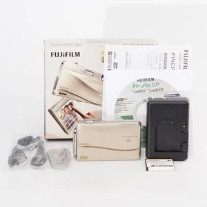 FUJIFILM FINEPIX Z800 EXR 12MP Touch Digital Camera Gold [Near Mint] #12850 - Picture 1 of 10