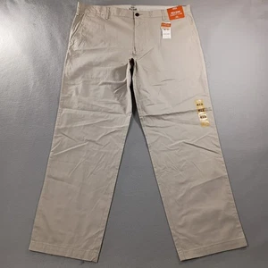 NWT Dockers Pacific Field Khaki Classic Fit Beige Flat Front Pants Mens Sz 40x32 - Picture 1 of 8