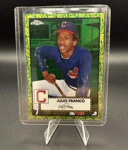 2021 Topps Chrome Platinum Julio Franco Green Yellow 70th Refractor /99 Indians - Picture 1 of 3