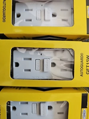 Hubbell-Pro GFT15W 15 A Self-Test GFCI Receptacle - White- TR 3 Pc - Image 1 of 4