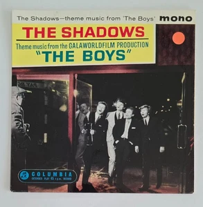 " THEME MUSIC FROM "THE BOYS" " BY THE SHADOWS UK EDITION BLACK EP - Picture 1 of 4