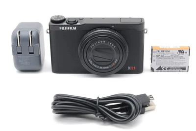 English [MINT] FUJIFILM XQ1 Compact Digital Camera Black FUJINON LENS From JAPAN - Image 1 of 4
